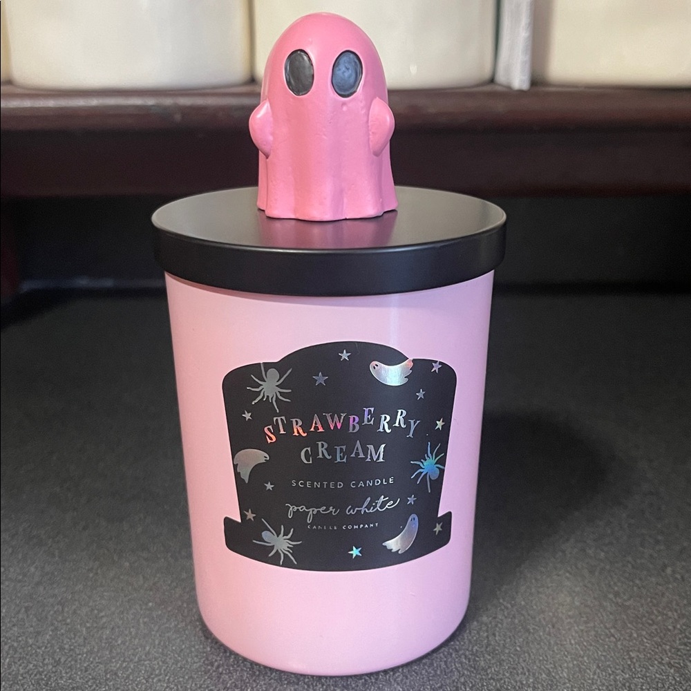 Pink Ghost Strawberry Cream Scented Candle